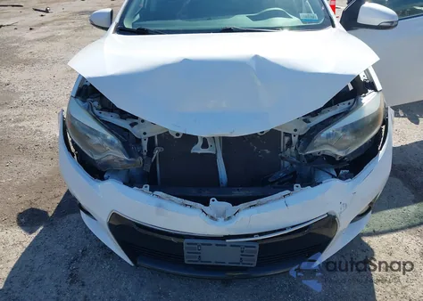 2015 Toyota Corolla S Plus z USA, uszkodzony, nr VIN 2T1BURHE7FC253221